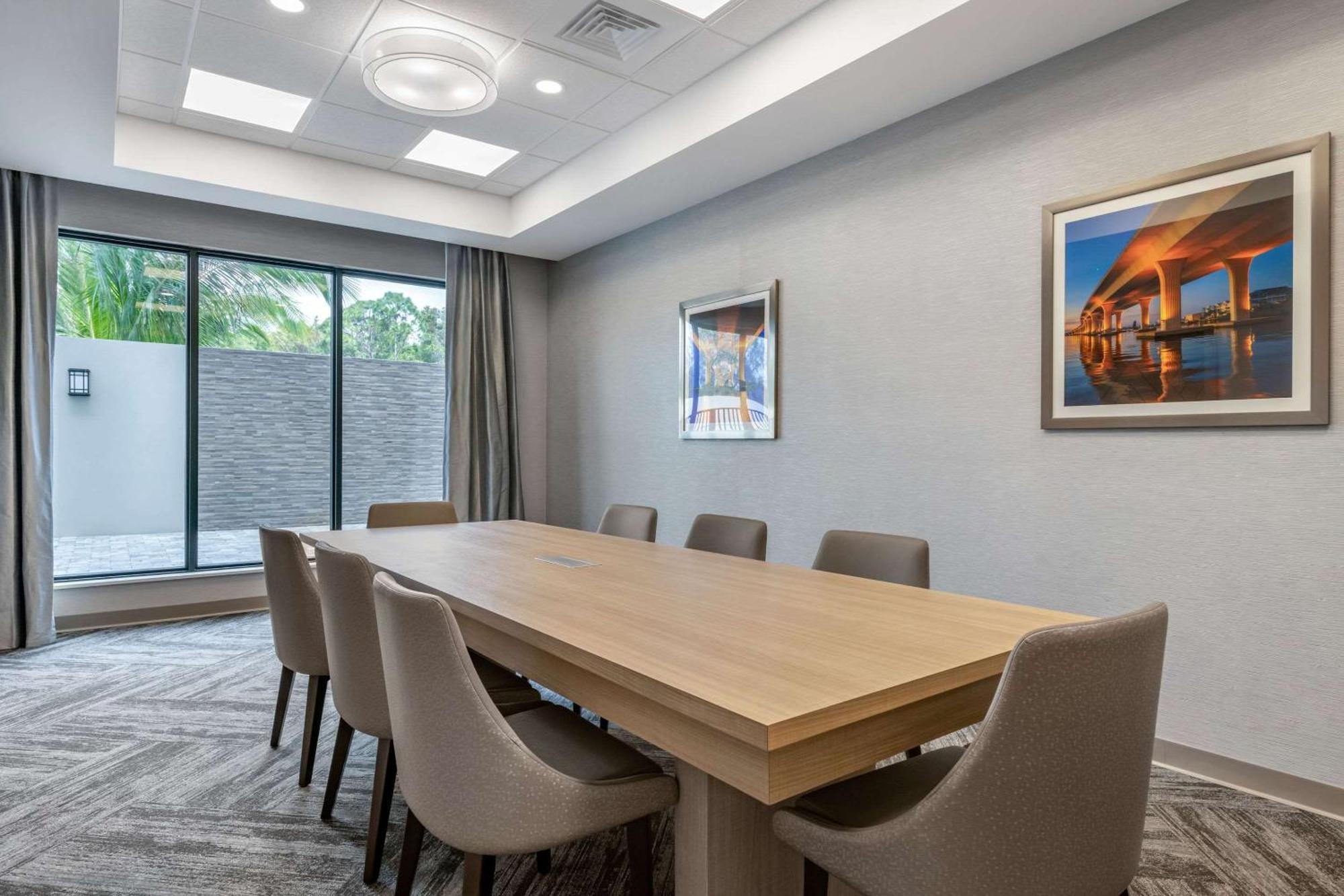 Comfort Suites Stuart-Hutchinson Island מראה חיצוני תמונה